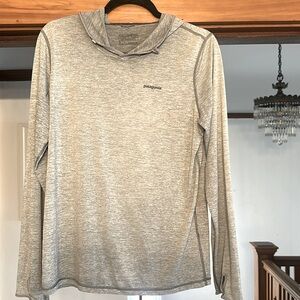 Patagonia athletic (polyester) layer. Hooded with button closure. Heather grey.